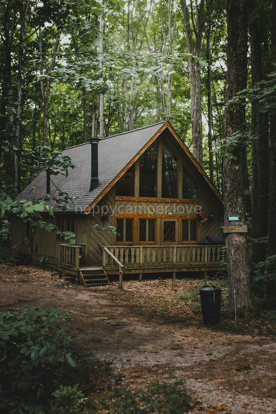 Lakeside Cabin